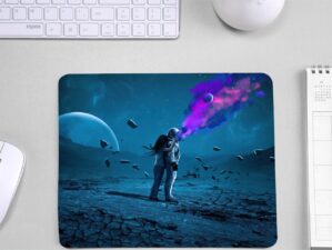 Astronaut Space Explosion Rubber Grip Mouse pad